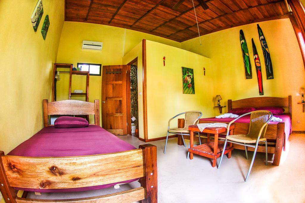 Guava Lodge Playa Matapalo Exteriör bild