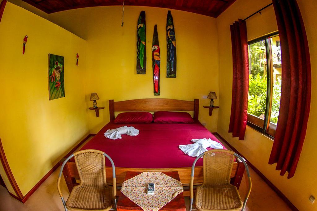 Guava Lodge Playa Matapalo Exteriör bild